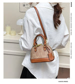 High-Quality Ladies Shoulder Bag, Stylish Leather Handbags For Women Featuring Famous Designer Elegant Details