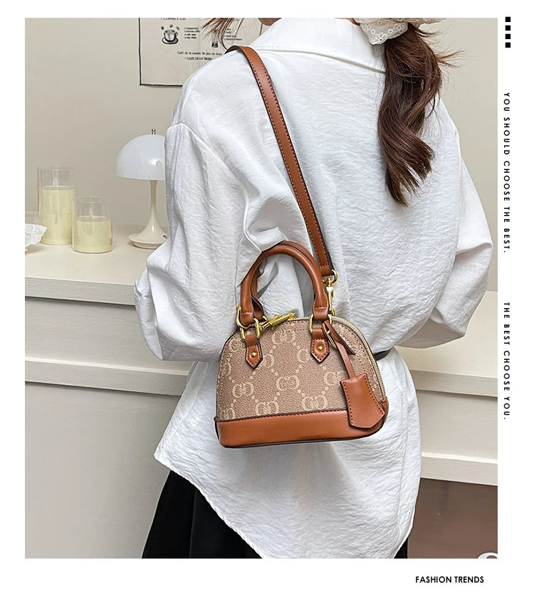 High-Quality Ladies Shoulder Bag, Stylish Leather Handbags For Women Featuring Famous Designer Elegant Details