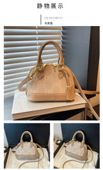 High-Quality Ladies Shoulder Bag, Stylish Leather Handbags For Women Featuring Famous Designer Elegant Details