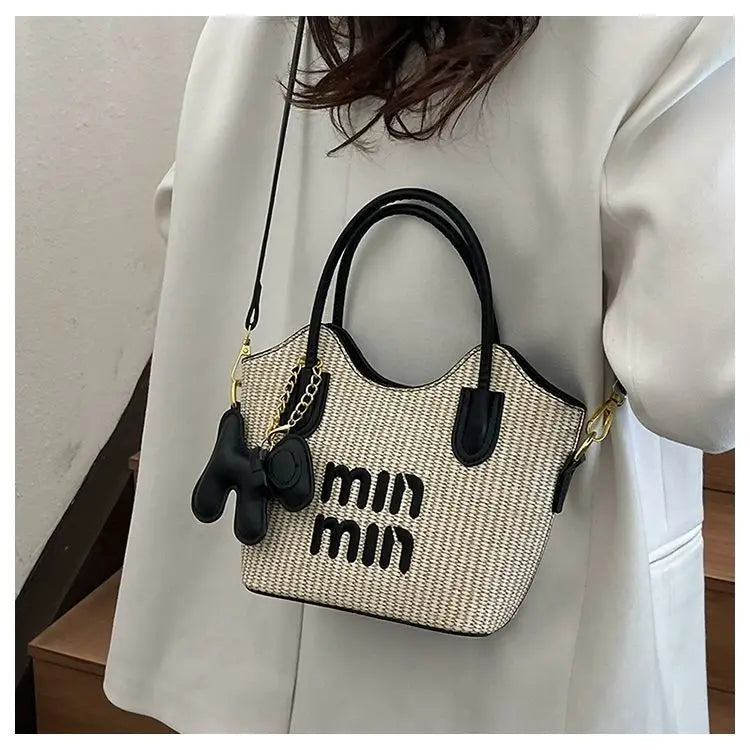 2025 New Designers' Bags - Popular Knitted Bags for Ladies, Casual and Versatile Beach Carry-Along Handbags and Tote Bags