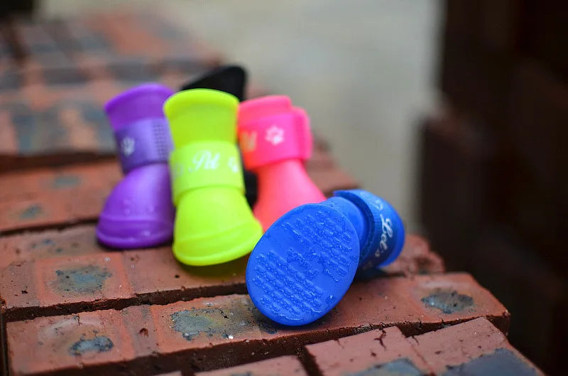 4Pcs Pet WaterProof Rainshoe Anti-slip Rubber Boot For Small Medium Large Dogs Cats Outdoor Shoe Dog Ankle Boots Pet Accessories