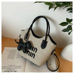 2025 New Designers' Bags - Popular Knitted Bags for Ladies, Casual and Versatile Beach Carry-Along Handbags and Tote Bags