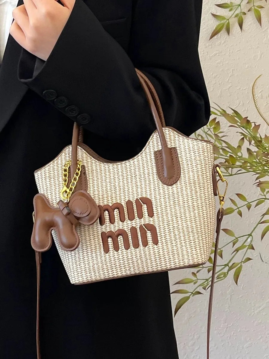 2025 New Designers' Bags - Popular Knitted Bags for Ladies, Casual and Versatile Beach Carry-Along Handbags and Tote Bags