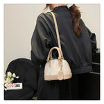 High-Quality Ladies Shoulder Bag, Stylish Leather Handbags For Women Featuring Famous Designer Elegant Details