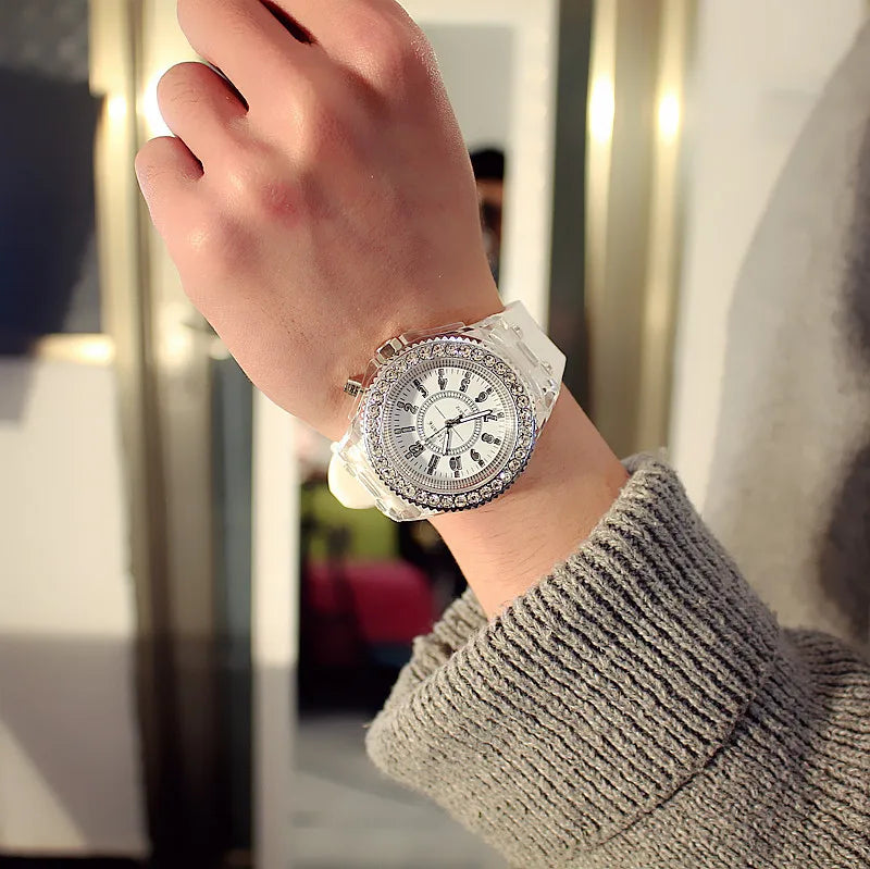 led Flash Luminous Watch Personality trends students lovers jellies woman men's watches 7 color light WristWatch bayan kol saati