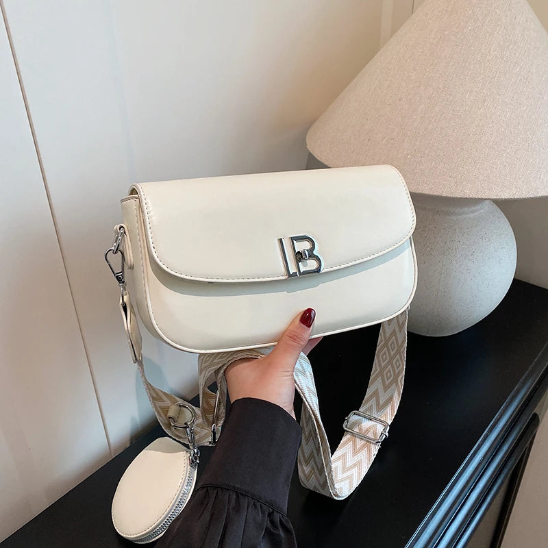 Stylish Ladies Tote Bags, Genuine Leather Handbag for Women with Popular Classic Elegant Designer Inspiration