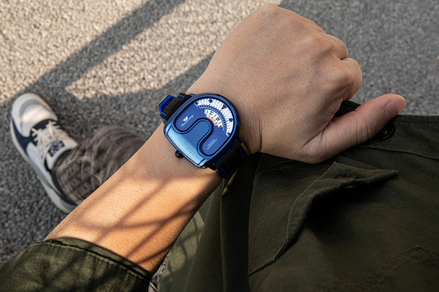 Trend Personality Novel U-Shaped Design Men Watch Creative Dial Rotating Pointer Fashion Watch Waterproof
