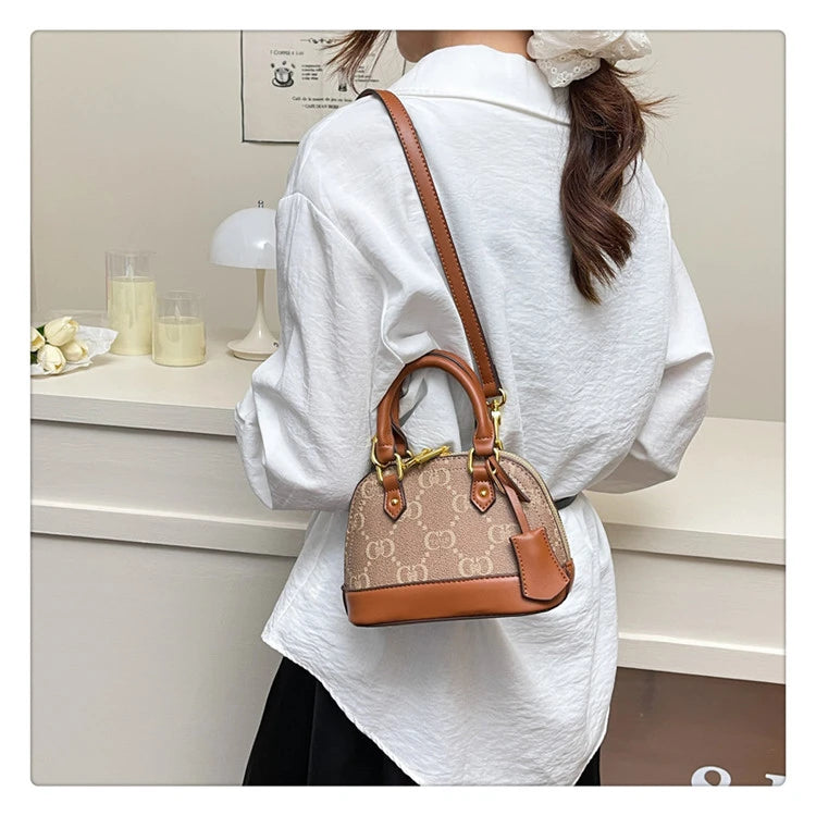 High-Quality Ladies Shoulder Bag, Stylish Leather Handbags For Women Featuring Famous Designer Elegant Details