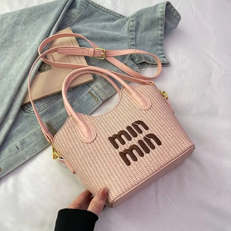 2025 New Designers' Bags - Popular Knitted Bags for Ladies, Casual and Versatile Beach Carry-Along Handbags and Tote Bags
