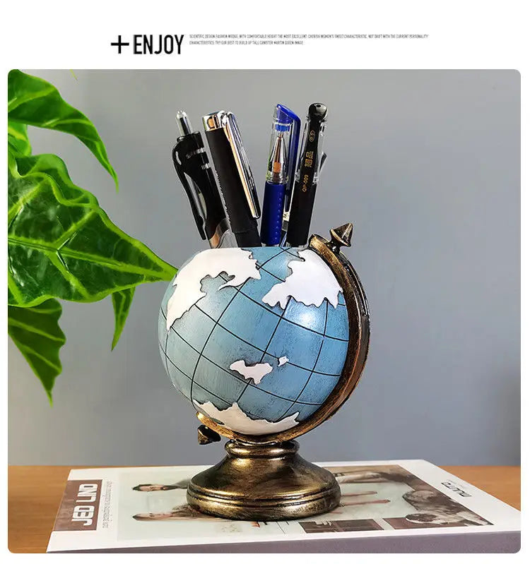 Pen holder literary retro desktop living room multifunctional pen holder student gift decoration European pen holder ornaments